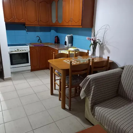Apartment Popi *